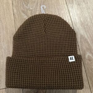 American Eagle AE Men's Knit Cuffed Logo Beanie Brown OSFM‎ NWOT